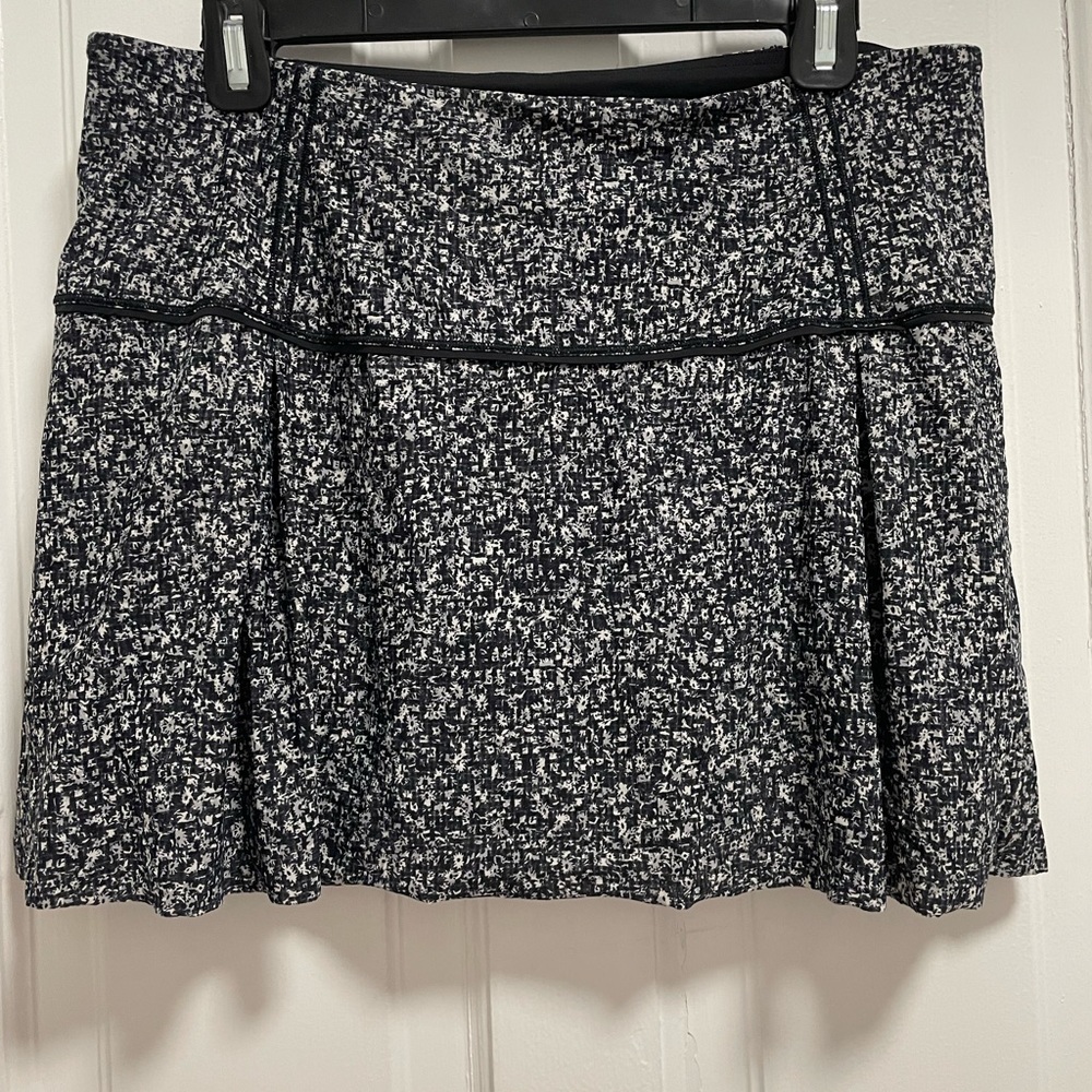 Lululemon Pace skirt